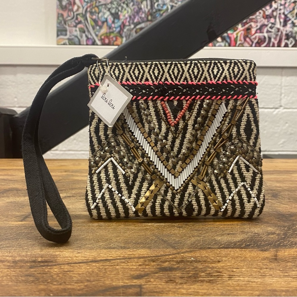 NWT Lou Lou Beaded Boho Wristlet / Pouch
